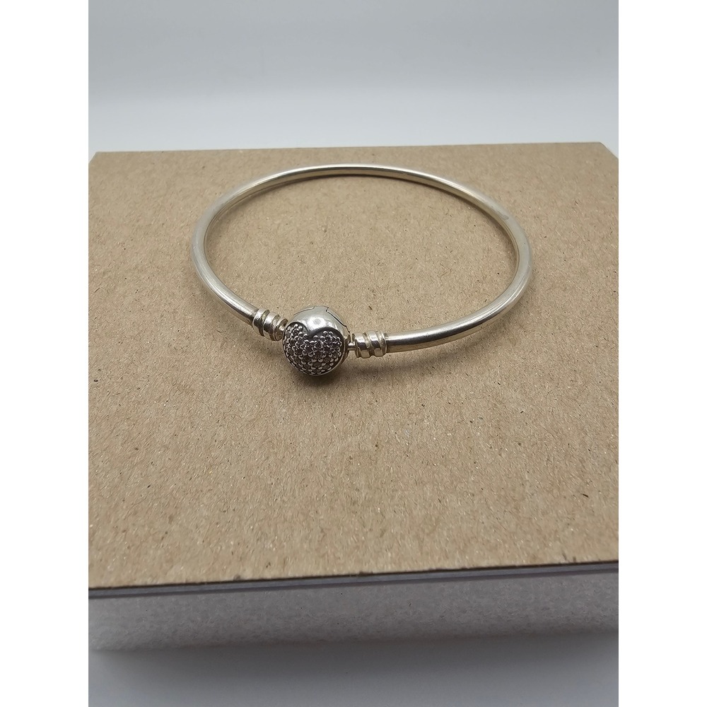 Pandora Moments Pave Heart Clasp Bangle Bracelet Sterling Silver 925 590728CZ